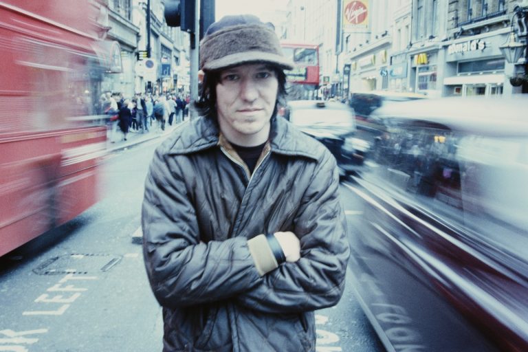 American singer-songwriter Elliott Smith (1969 - 2003),