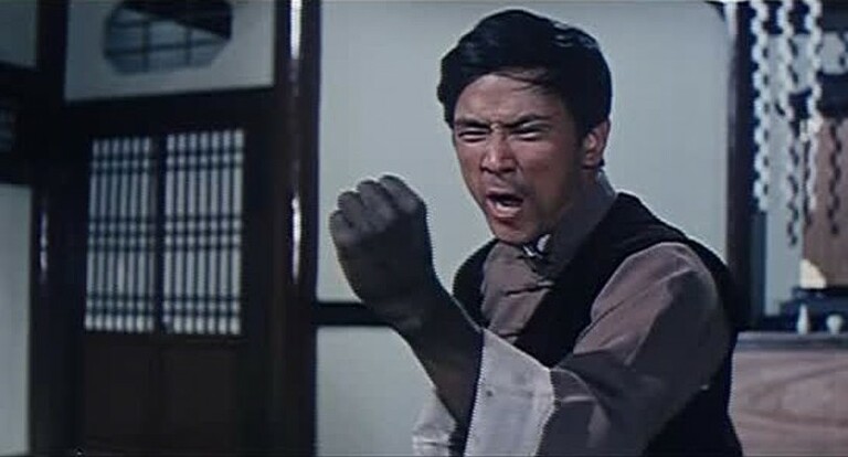 One Armed Boxer (18)