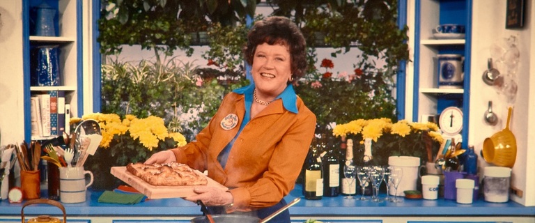 julia-movie-review-2021