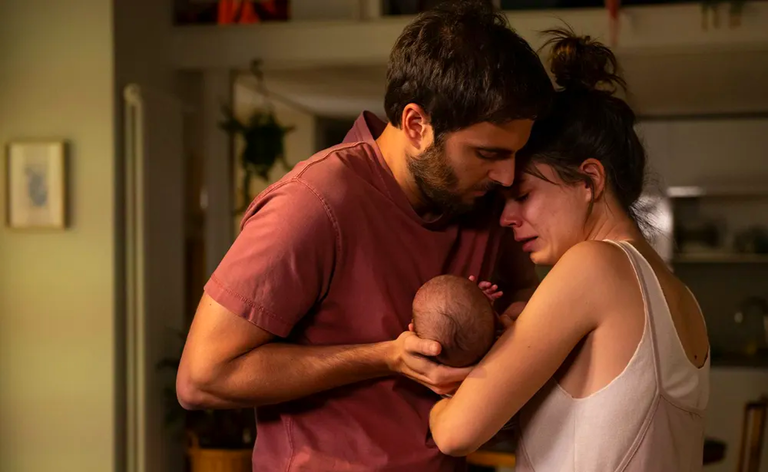 Lullaby, the debut feature from director Alauda Ruiz de Azúa, is a Spanish family drama about motherhood and responsibility: how we take up our roles and repeatedly fail at them, not out of malice or spite but because of our frailty and imperfection.