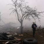 20 Days In Mariupol, directed by Mstyslav Chernov, is a direct and unwavering documentation of the atrocities committed by Russian forces in the Ukrainian port city of Mariupol during the first twenty days of the siege in 2022.