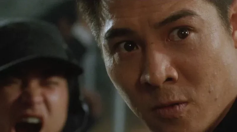 Jet Li’s screen persona of quiet, self-effacing strength is in the headlights in this collection of 3 Hong Kong action films from the 1990s.
