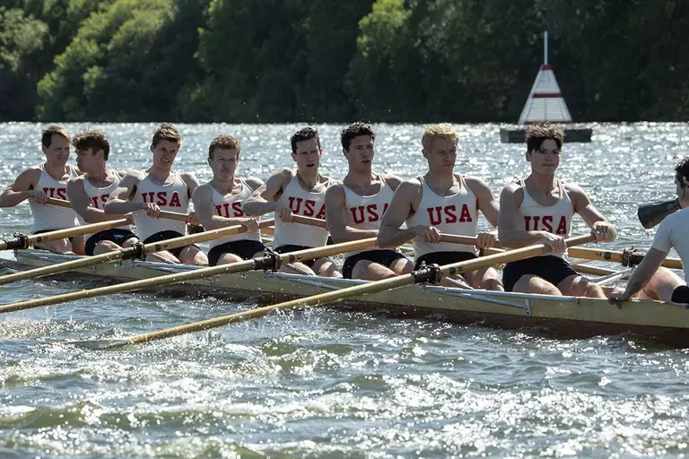 George Clooney directs a sturdy biopic with the emphasis on showing the team spirit of the rowing team from the University of Washington which won the gold medal at the 1936 Olympics held in Berlin.