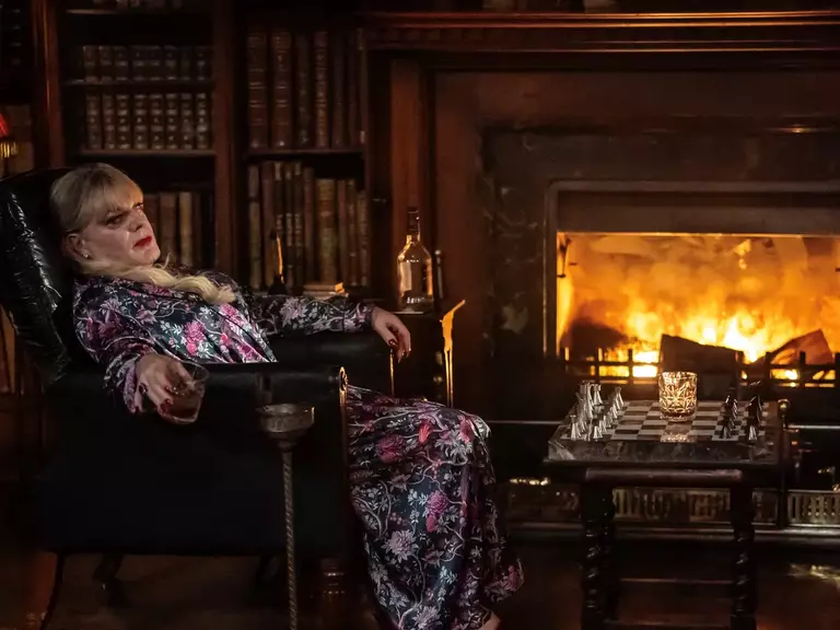 Based on the Robert Louis Stevenson novella The Strange Case of Dr Jekyll and Mr Hyde, this is a modern riff on the well-known tale. 