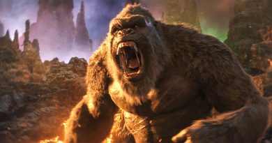 Despite sharing star billing in the title, this is very much Kong’s movie.  Godzilla doesn’t really come into his own until the climactic battle the audience has been waiting for, when the two titans of the “MonsterVerse” join forces to save the world from extinction.