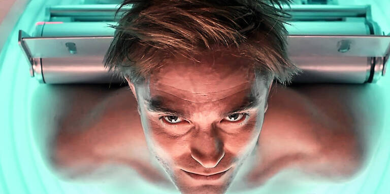 Bong Joon-ho dives into deep space with Mickey 17, delivering a visually stunning and conceptually rich sci-fi spectacle that’s part existential thriller, part dark comedy.