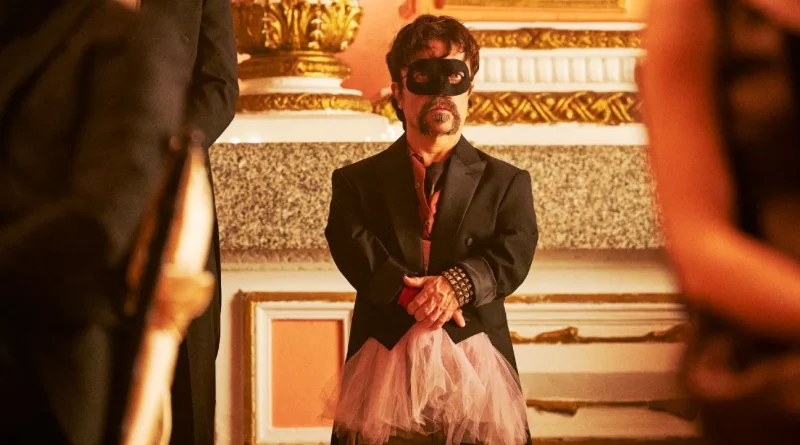 Small and sexy Peter Dinklage plays put upon janitor Winston, a widower desperate to earn the respect of his son Wade (Jacob Tremblay).