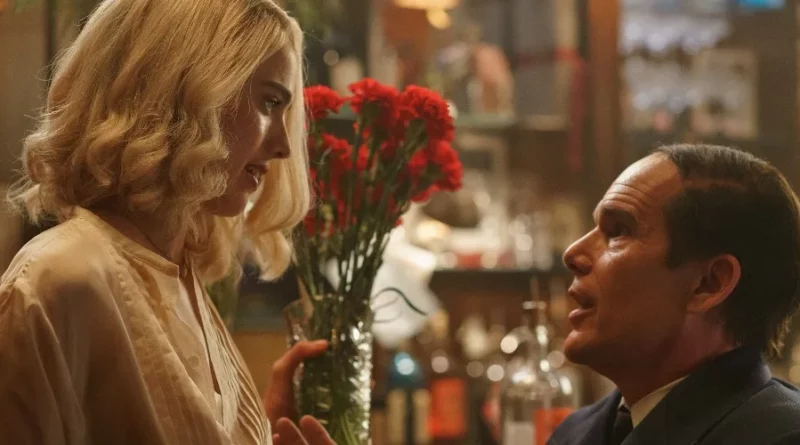 Ethan Hawke as lyricist Lorenz Hart is totally mesmerising in this film. You can't take your eyes off him.