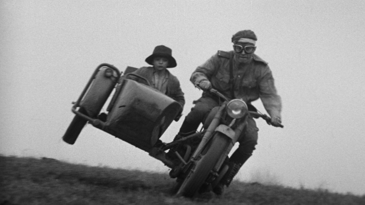Long Live the Republic! is not an easy watch but it is as beautiful and energetic as it is disturbing.