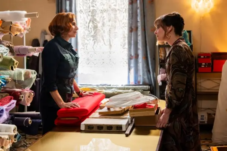 The film is a bit overlong and it takes it's time getting down to business and for us to sort out who is who but once it does, it holds the attention.